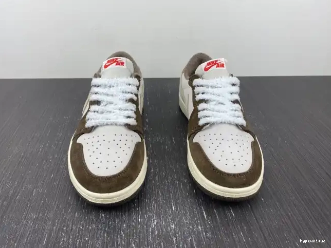 HYPE Rabbit Air the Year Low Retro 1 DV1312-200 Jordan of OG 0505